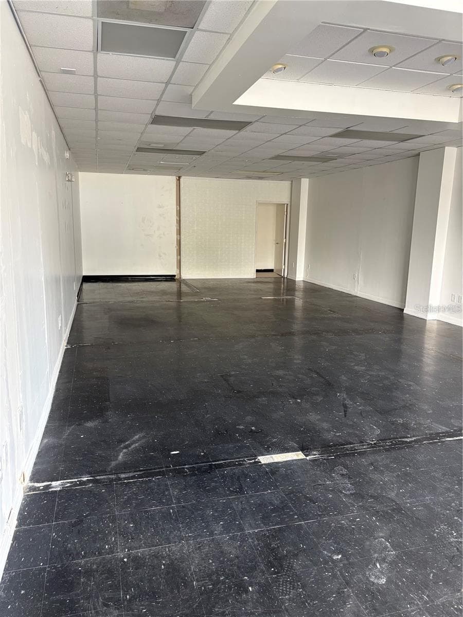 4207 EDGEWATER DRIVE — photo 4 of 5