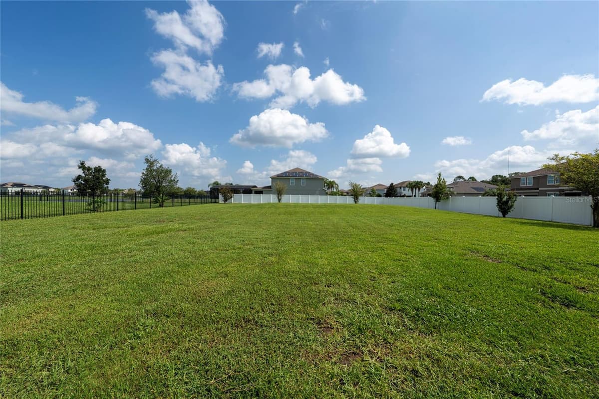 14537 SAN LORENZO DRIVE — photo 39 of 48