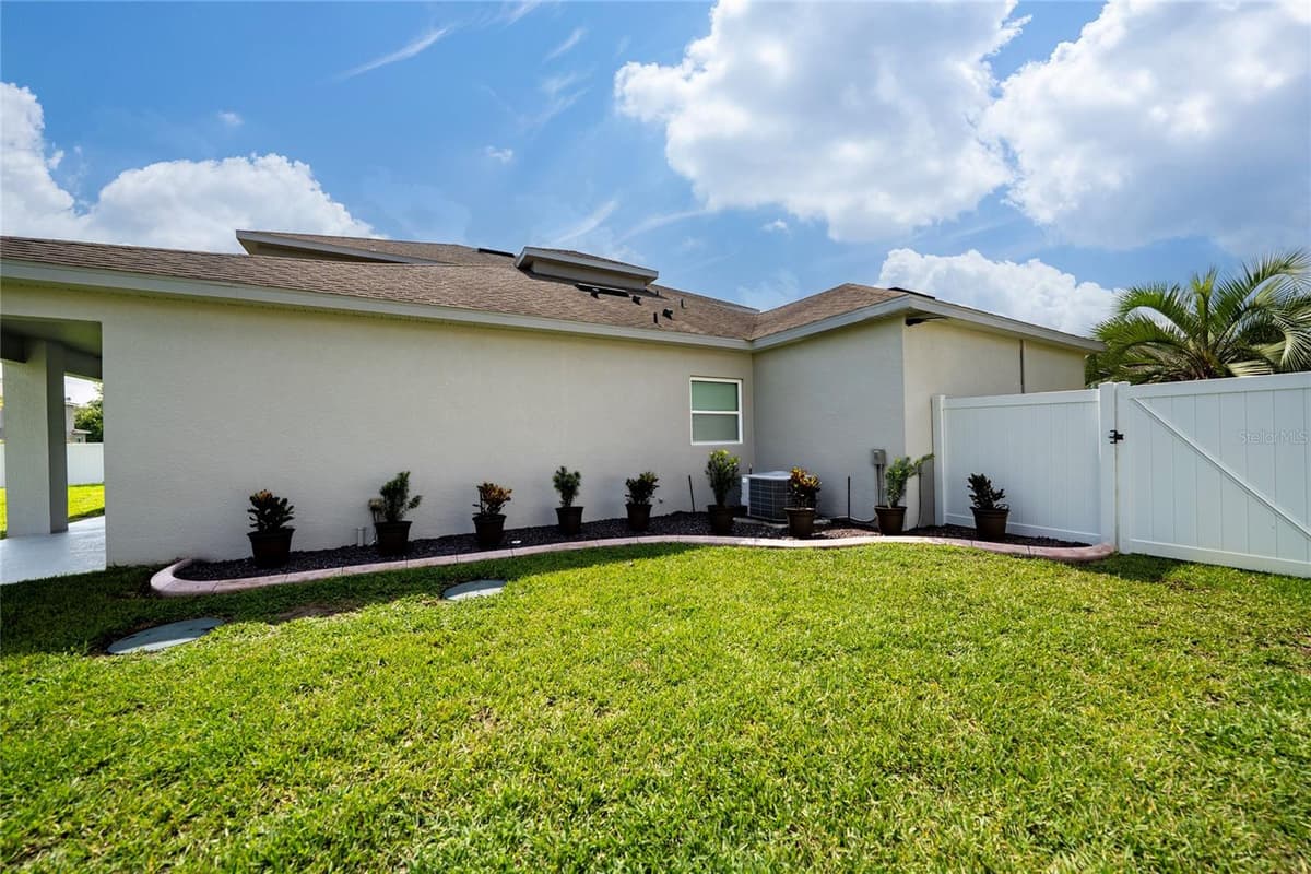 14537 SAN LORENZO DRIVE — photo 40 of 48
