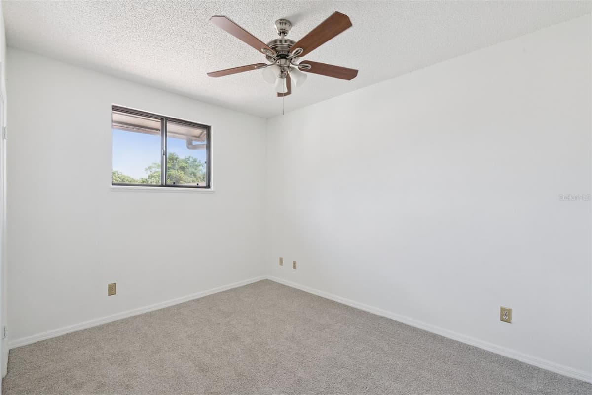 2433 GRAND TETON CIRCLE — photo 18 of 31
