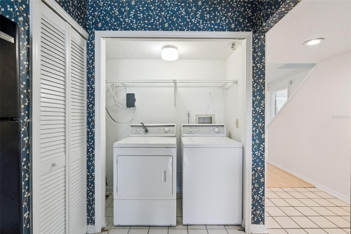 2433 GRAND TETON CIRCLE — photo 10 of 31