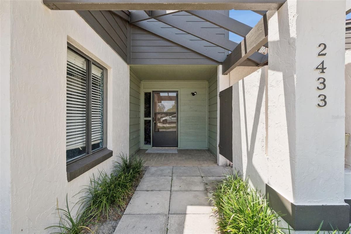 2433 GRAND TETON CIRCLE — photo 2 of 31