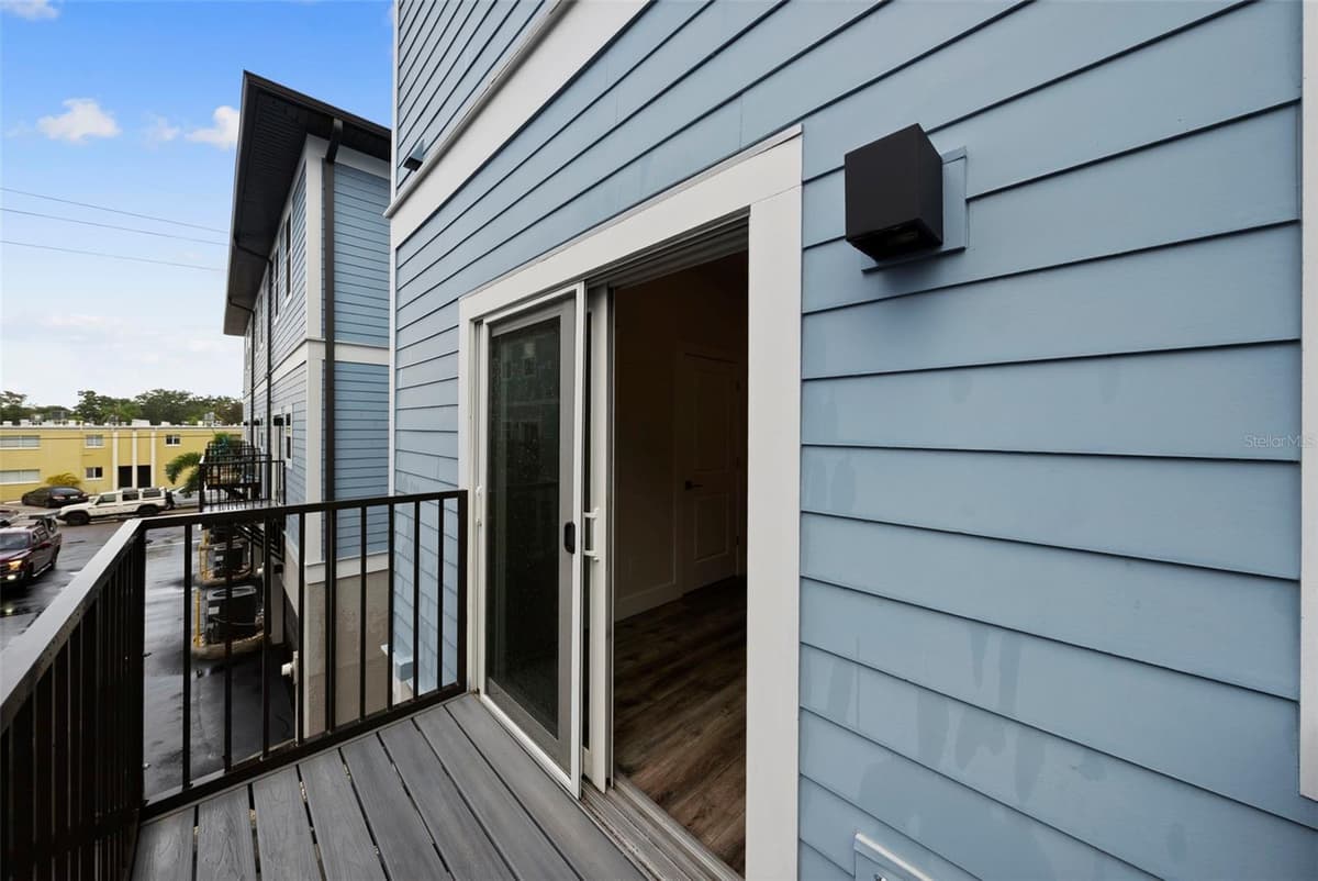 3122 AZEELE STREET — photo 19 of 38