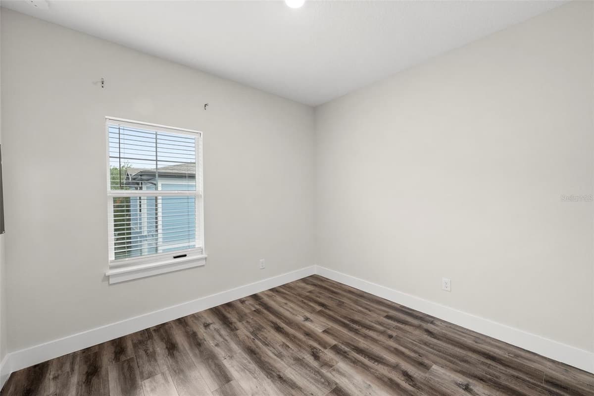 3122 AZEELE STREET — photo 32 of 38