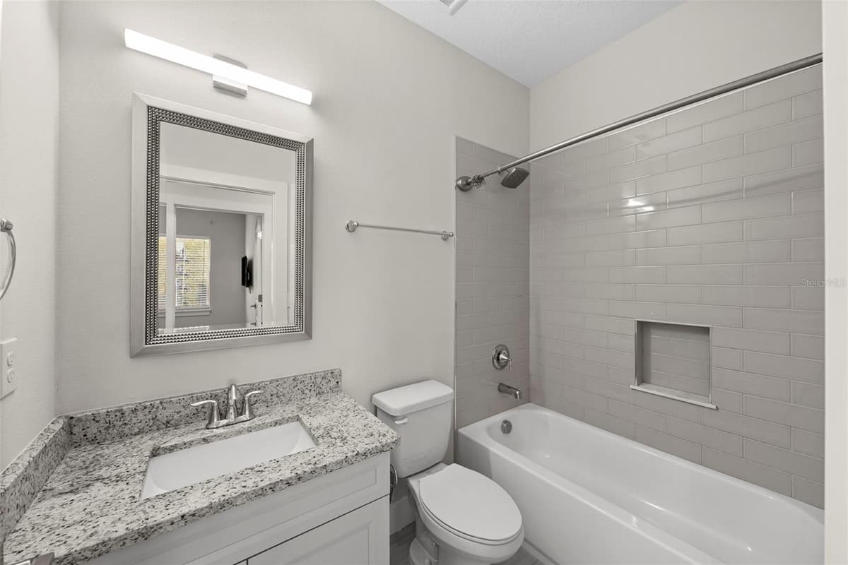 3122 AZEELE STREET — photo 35 of 38