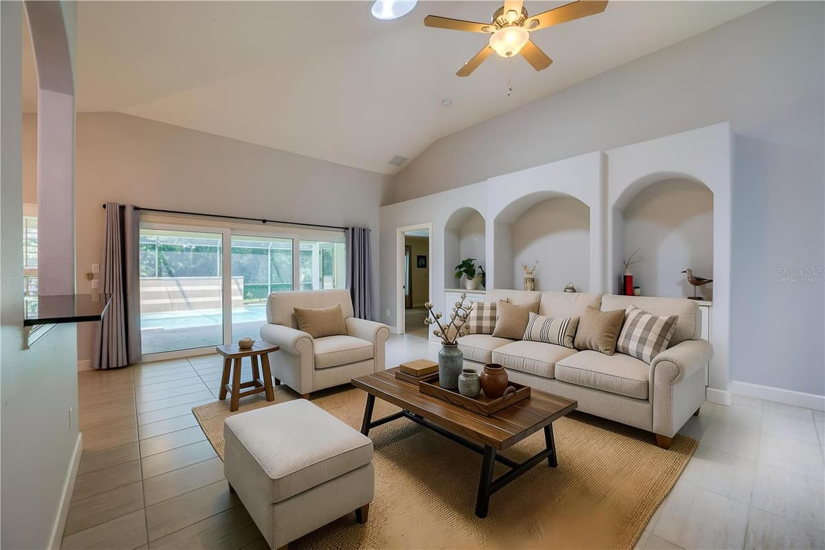 312 BIRKDALE DRIVE — photo 10 of 45