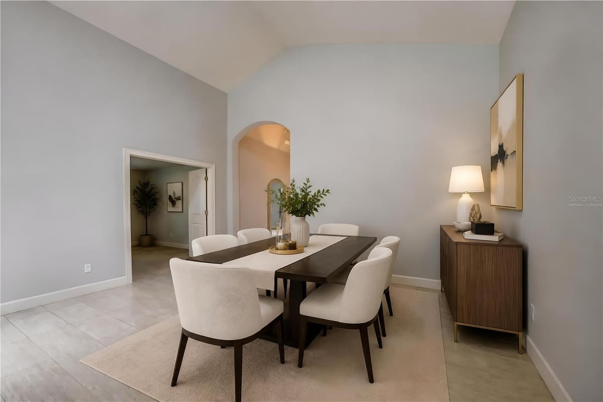 312 BIRKDALE DRIVE — photo 15 of 45
