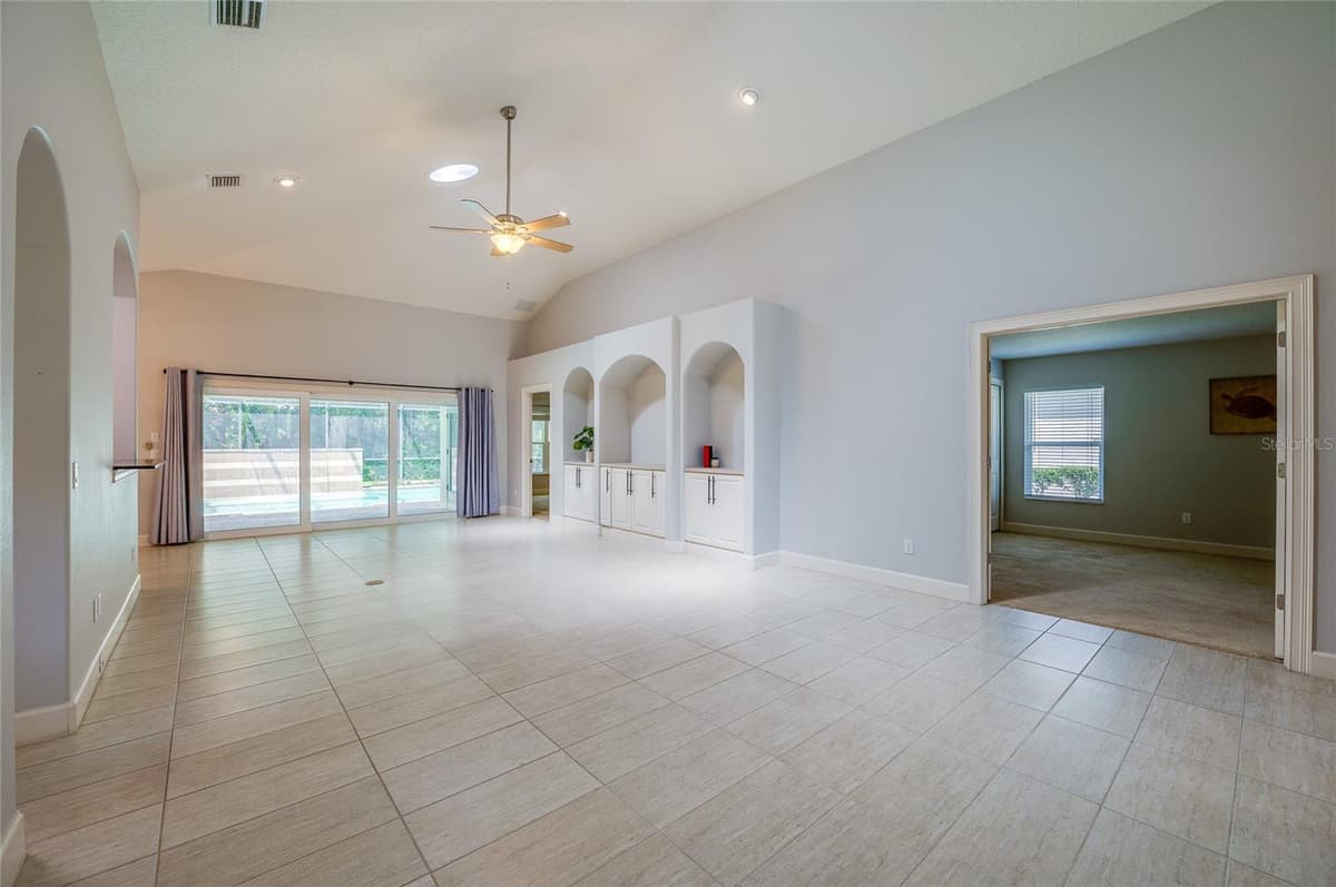 312 BIRKDALE DRIVE — photo 8 of 45