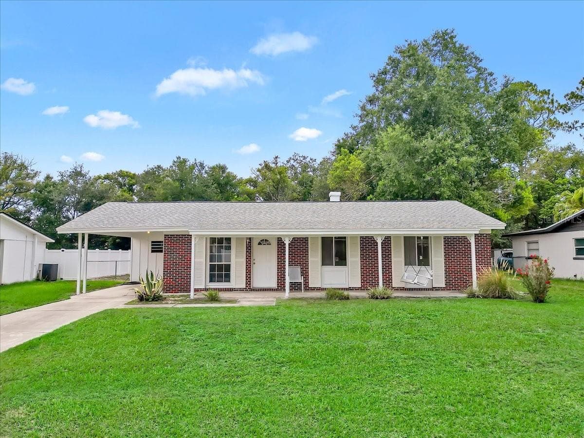 5810 DRIFTWOOD DRIVE — photo 1 of 30