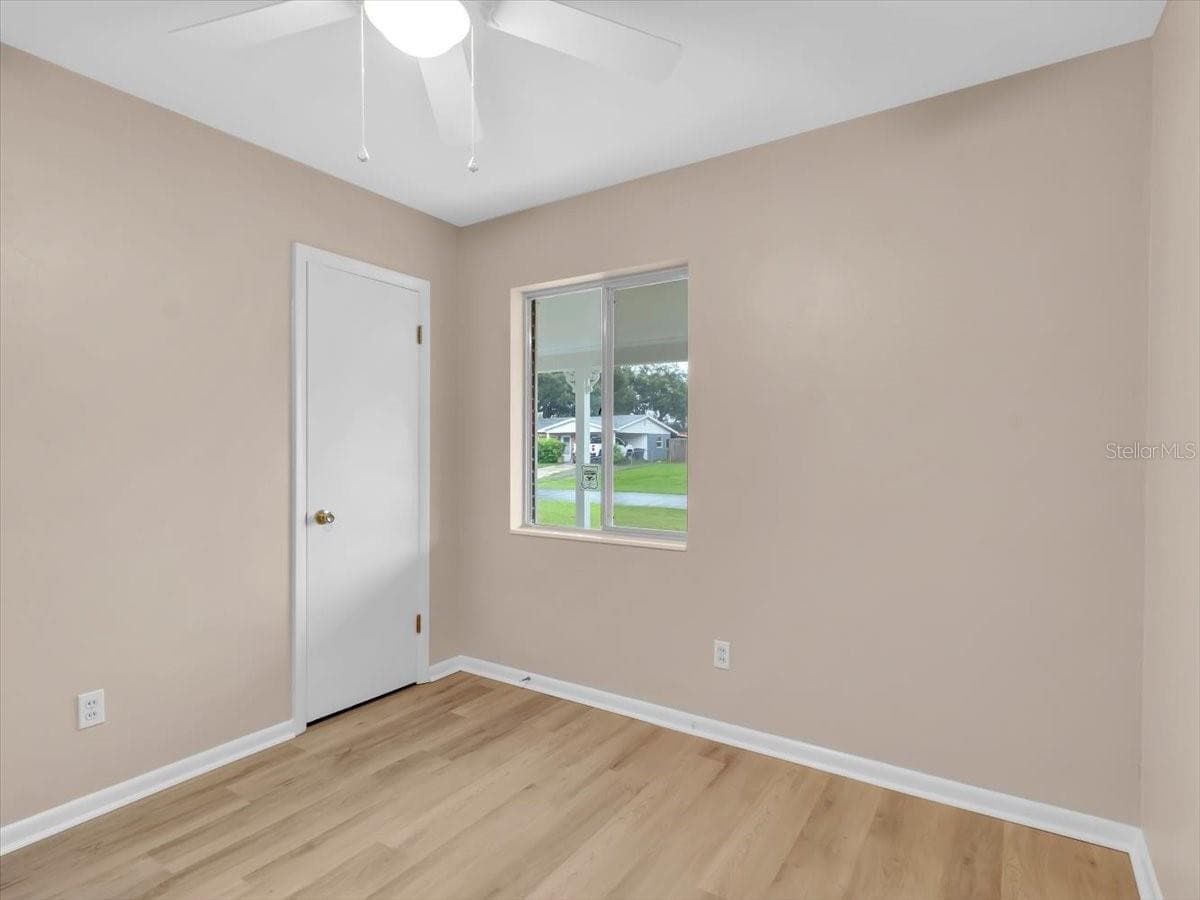 5810 DRIFTWOOD DRIVE — photo 14 of 30