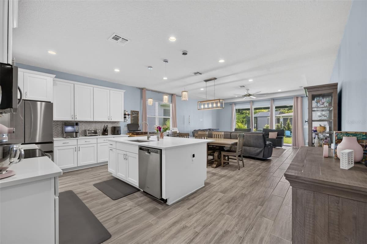 3607 ARBORDALE LOOP — photo 6 of 39