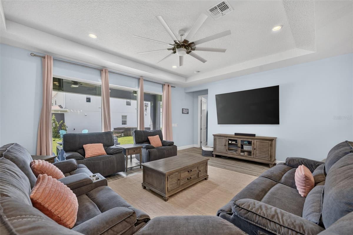 3607 ARBORDALE LOOP — photo 19 of 39