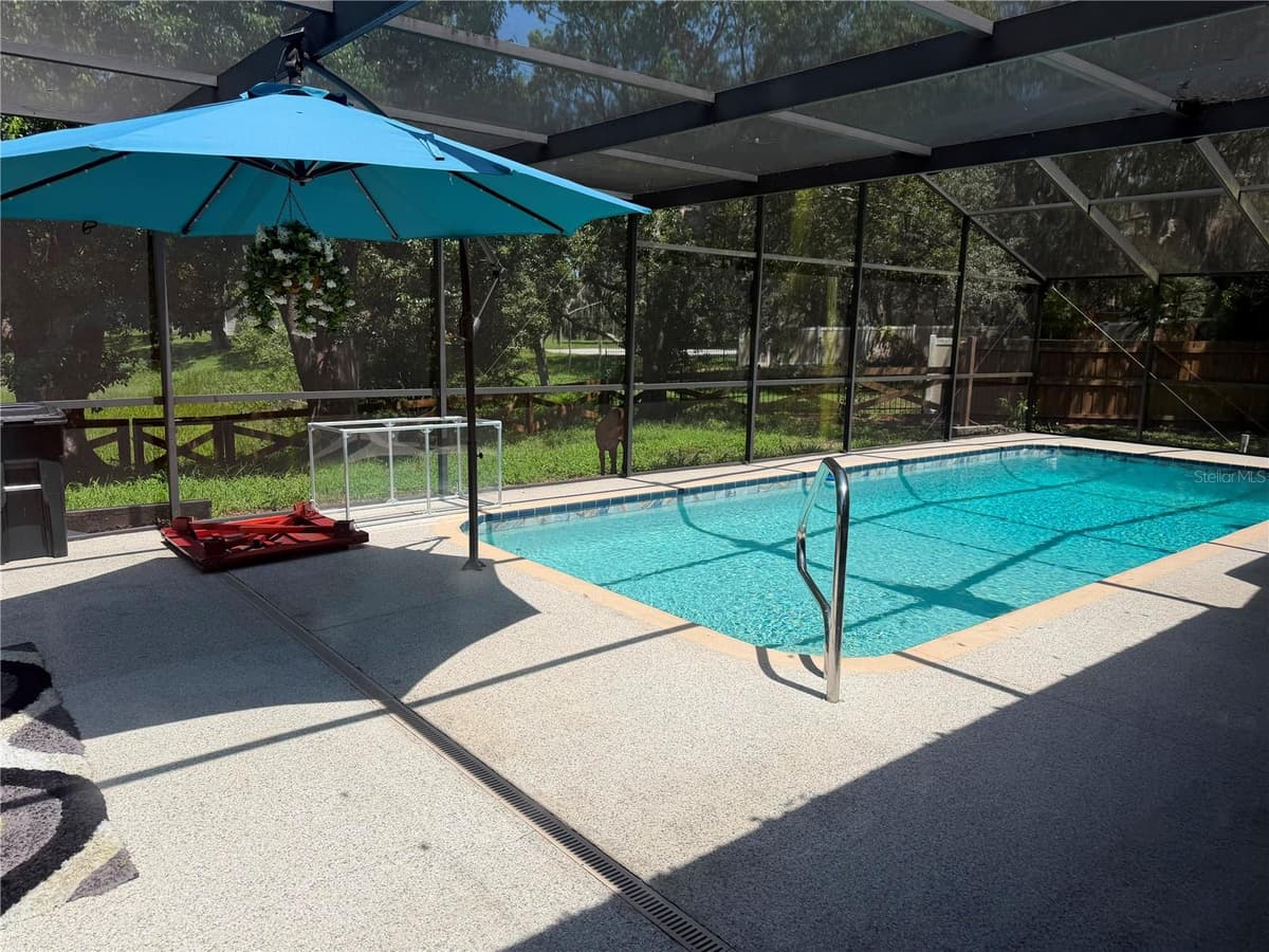 325 GULFPORT LANE — photo 6 of 9
