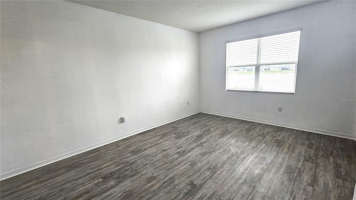 8103 WHEAT STONE DRIVE — photo 12 of 16