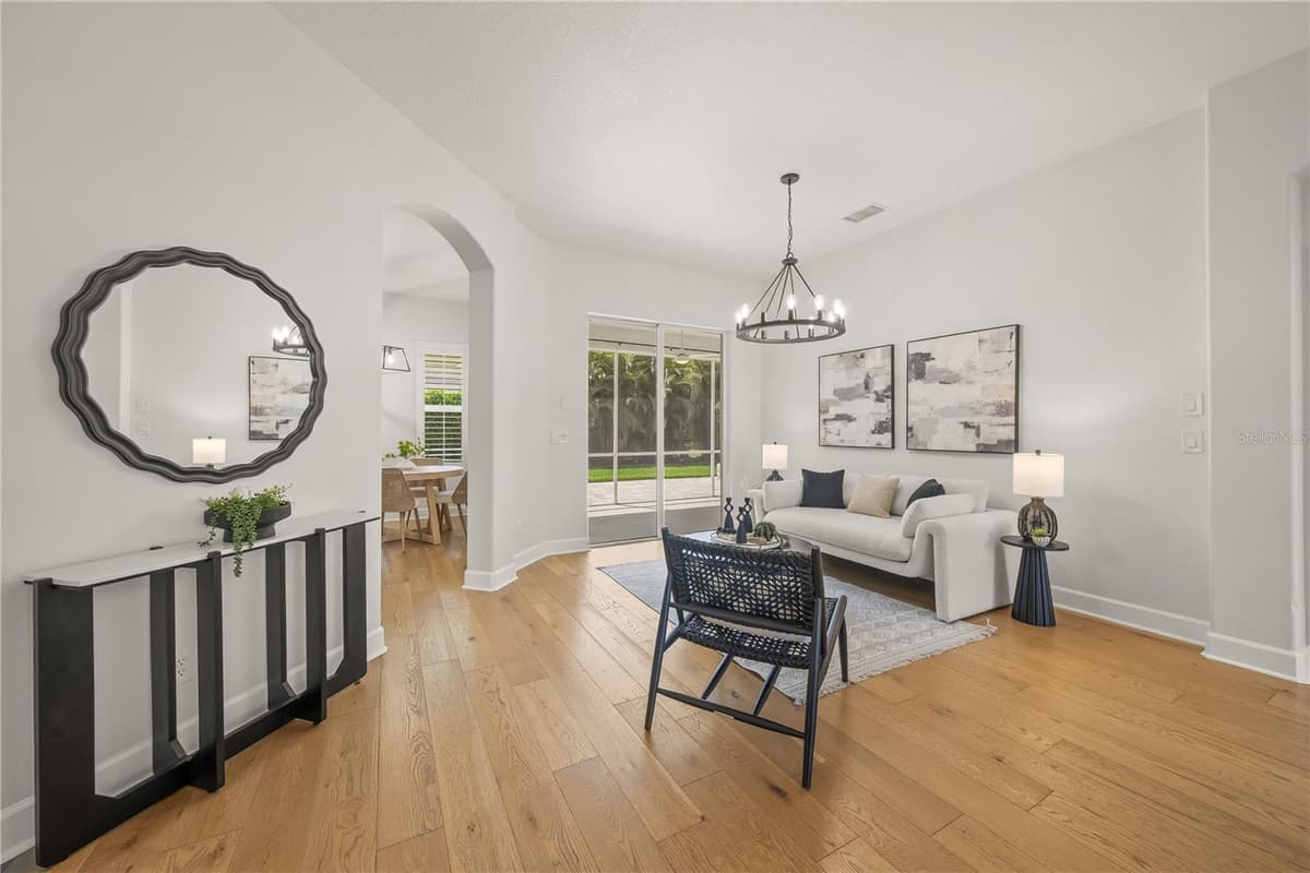8275 BARTON FARMS BOULEVARD — photo 4 of 38