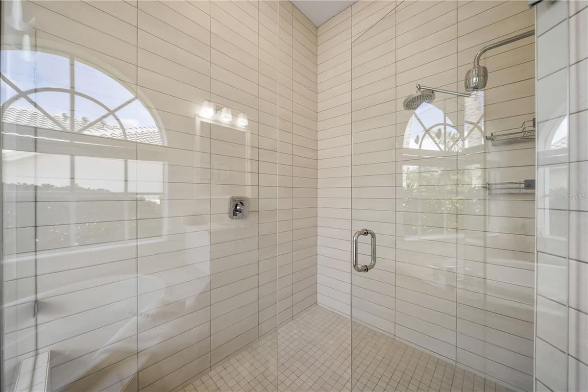 8275 BARTON FARMS BOULEVARD — photo 19 of 38