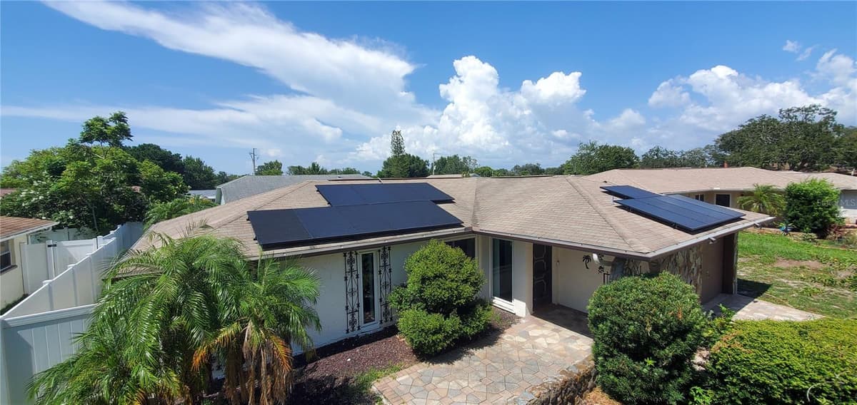 7438 LAKE FOREST CIRCLE — photo 1 of 14