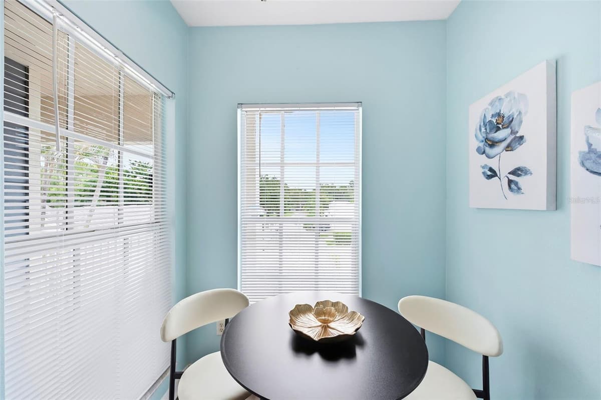 11541 SHIPWATCH DRIVE — photo 13 of 65