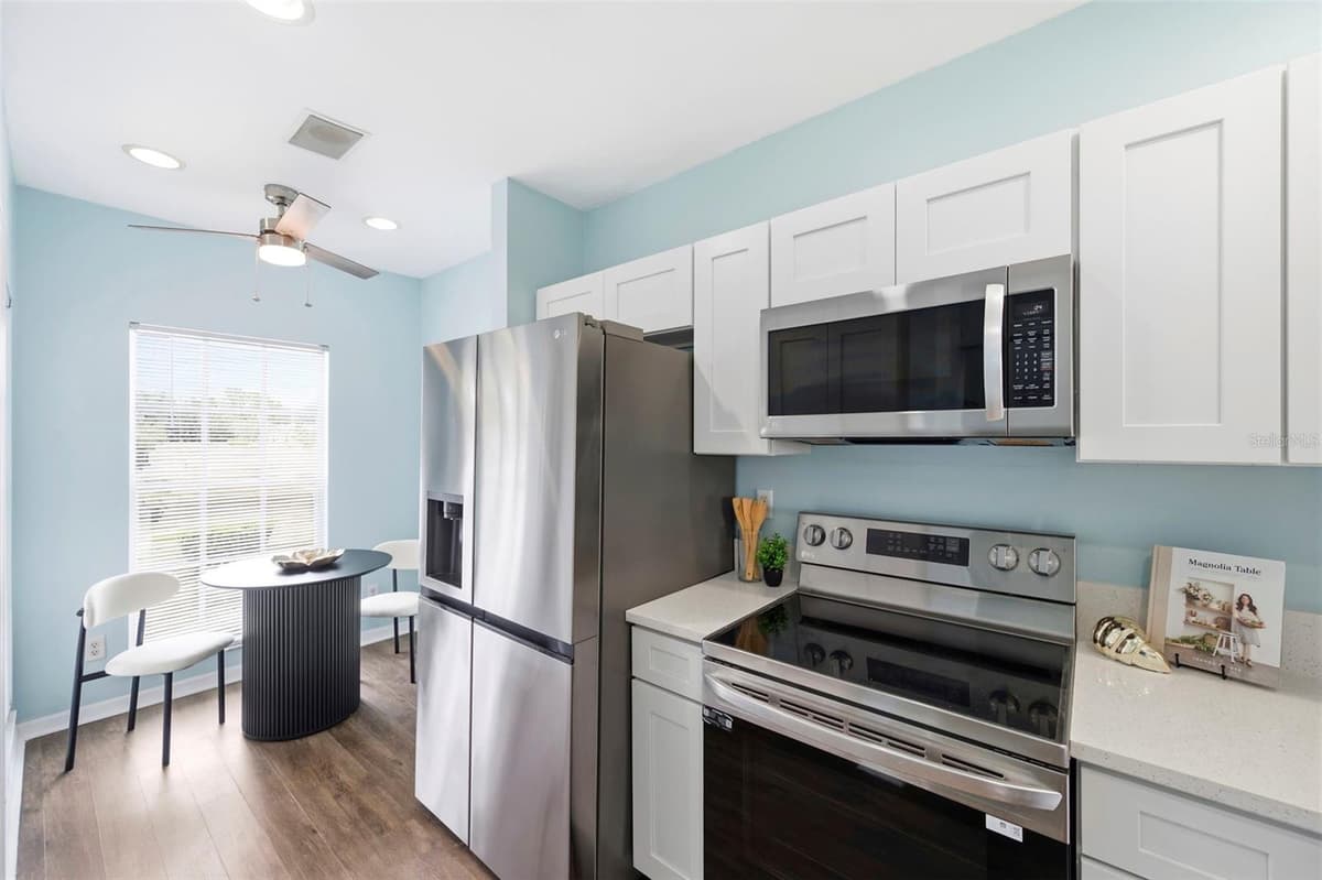 11541 SHIPWATCH DRIVE — photo 10 of 65