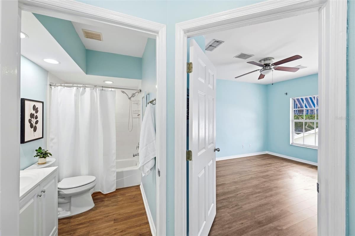11541 SHIPWATCH DRIVE — photo 38 of 65