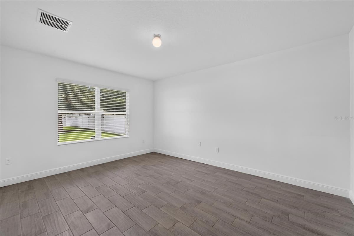 9637 TRONCAIS CIRCLE — photo 18 of 60