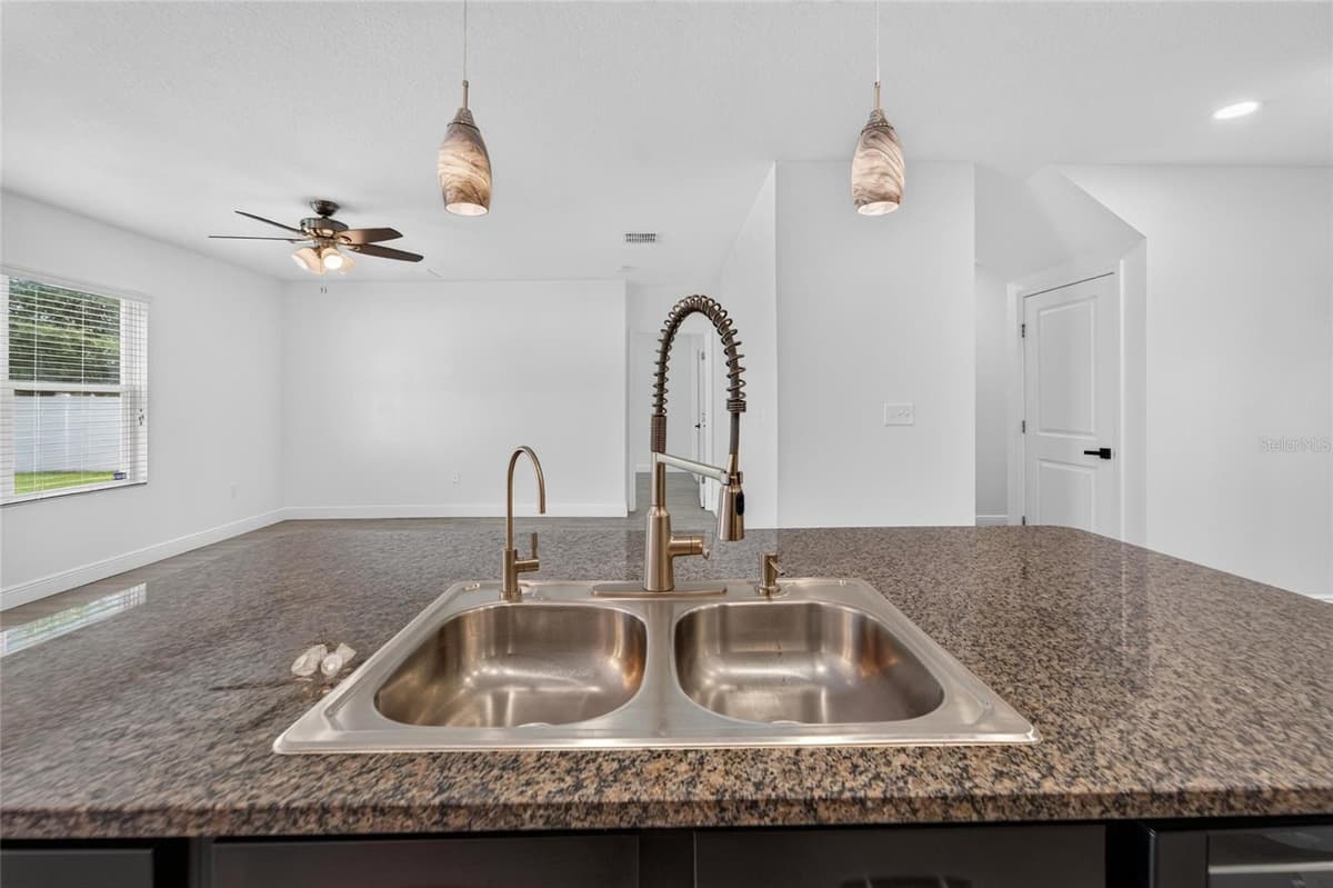 9637 TRONCAIS CIRCLE — photo 12 of 60