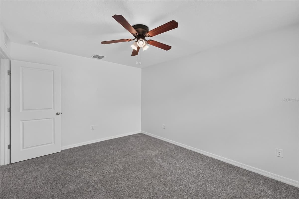 9637 TRONCAIS CIRCLE — photo 40 of 60