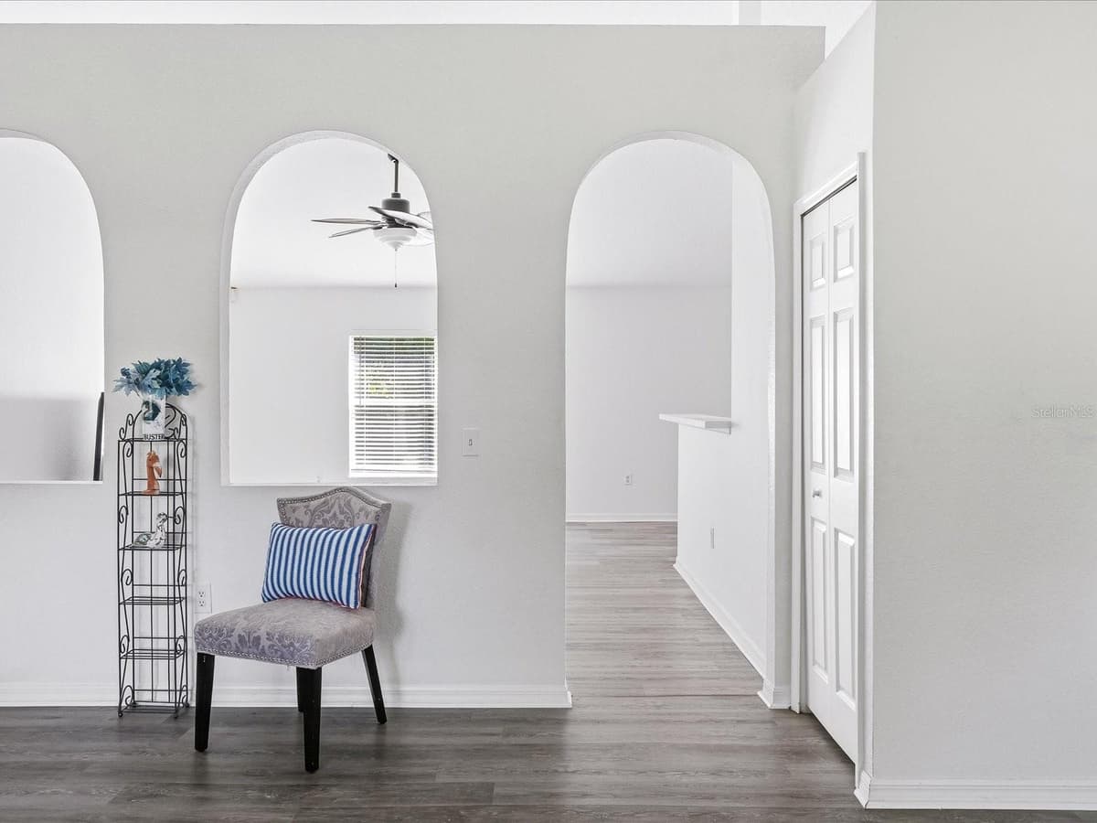 3002 MONCRIEF AVE — photo 13 of 50