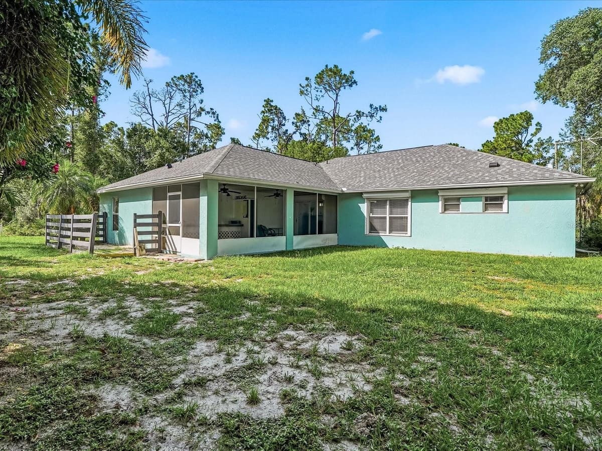 3002 MONCRIEF AVE — photo 43 of 50