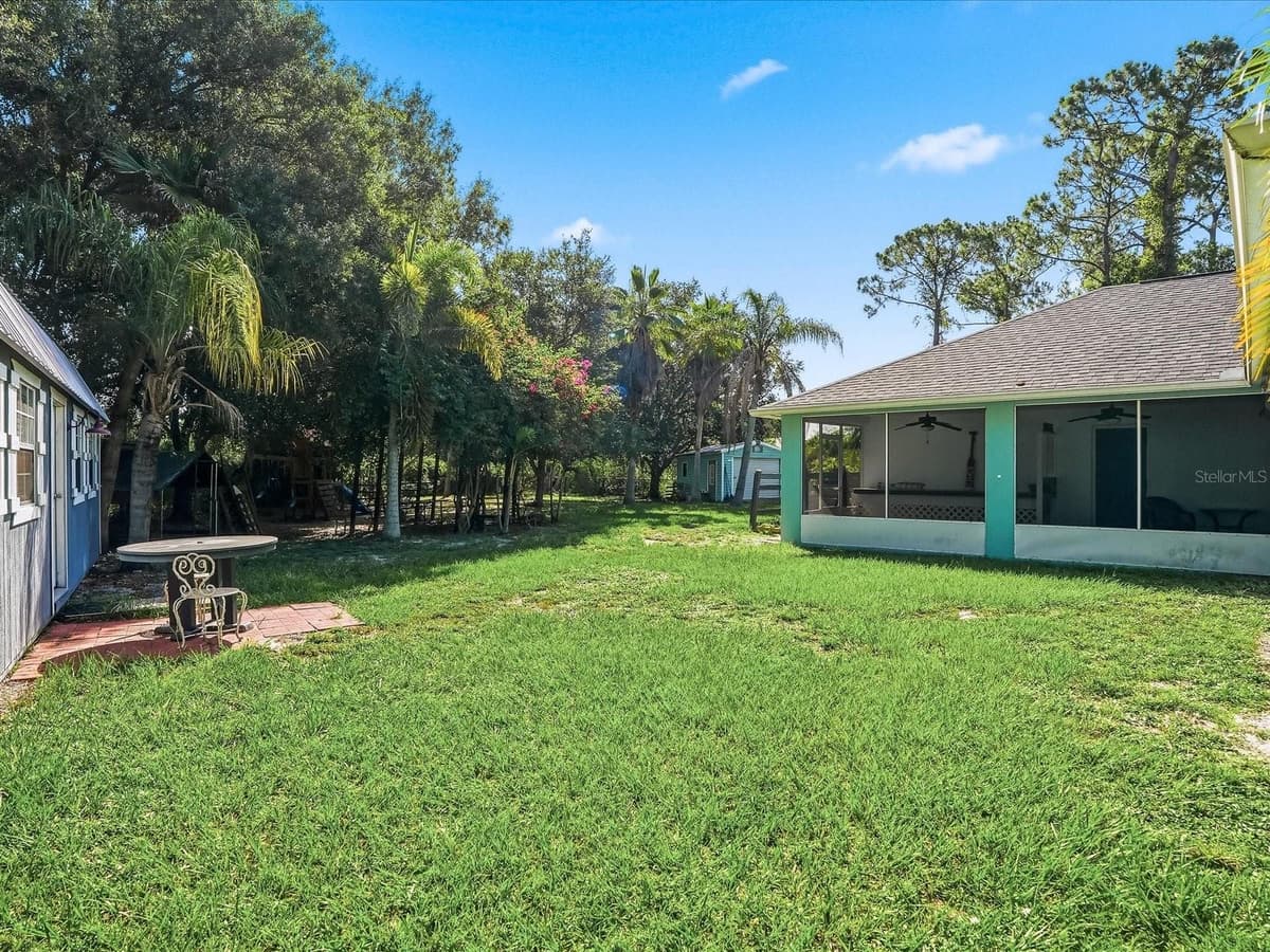 3002 MONCRIEF AVE — photo 42 of 50