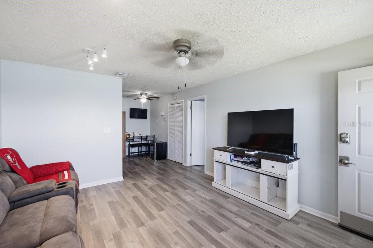 1041 APOLLO BEACH BOULEVARD — photo 7 of 21