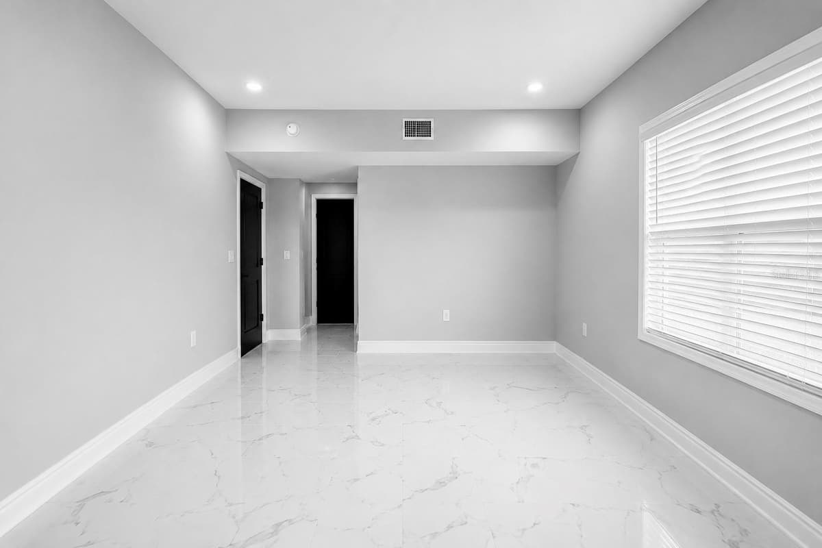 1704 OHIO STREET — photo 8 of 18