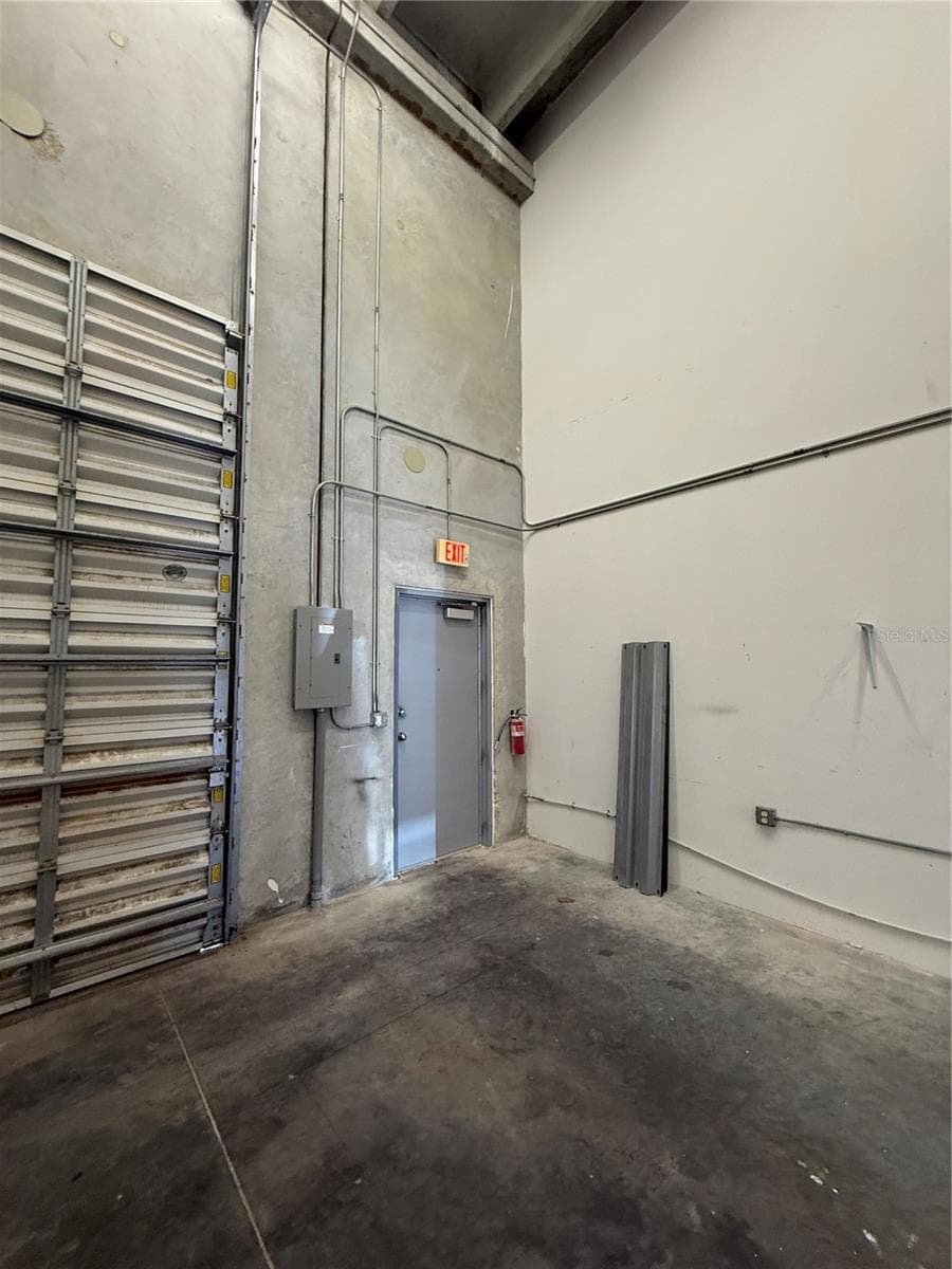 2755 VISTA PARKWAY — photo 14 of 18