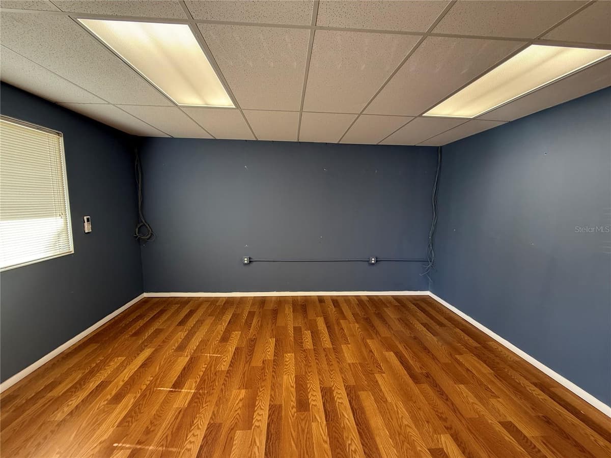 2755 VISTA PARKWAY — photo 5 of 18