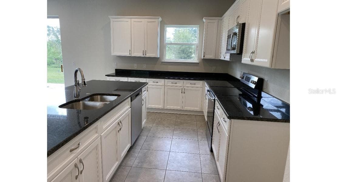 5637 ABELMAN ROAD — photo 3 of 17