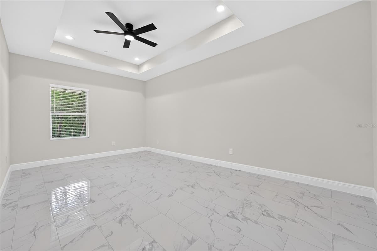 455 MARION OAKS PASS — photo 19 of 36