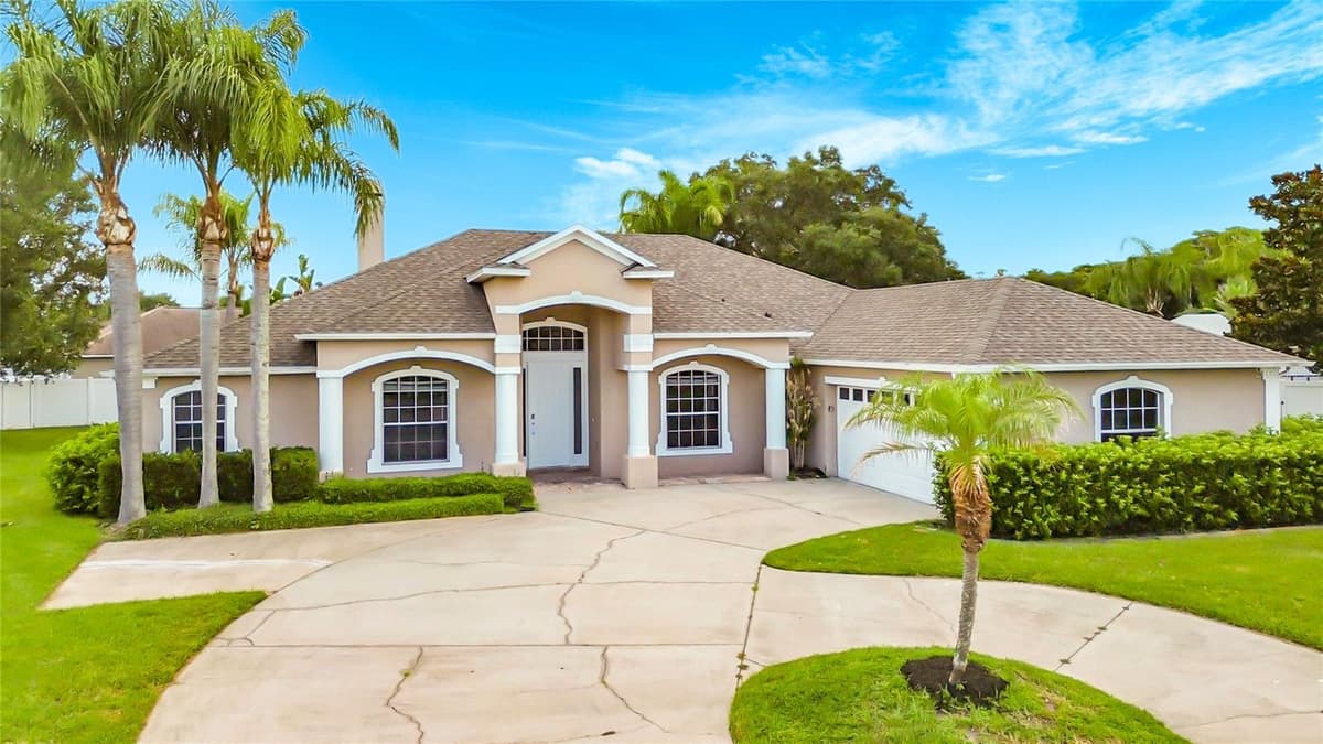 3910 COUNTRYSIDE VIEW COURT — photo 1 of 36