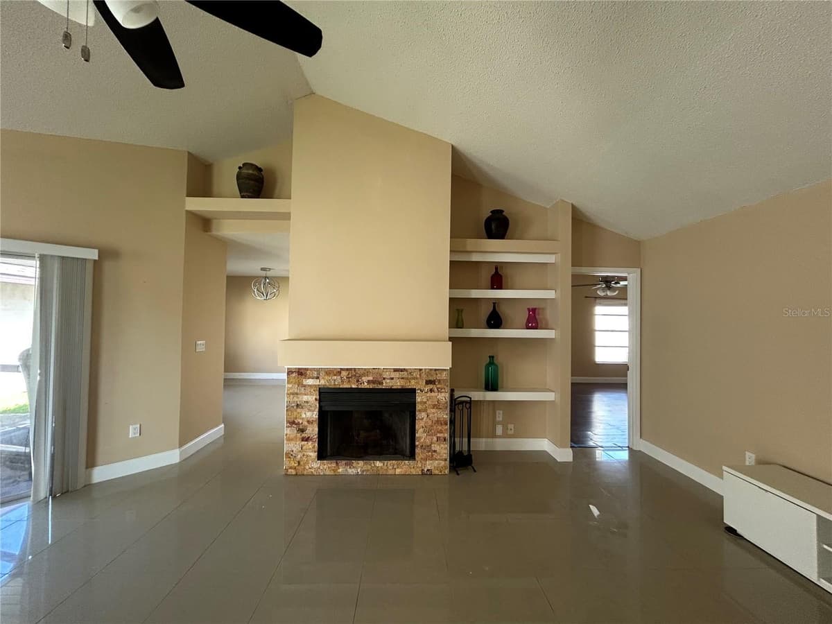 7029 DRURY STREET — photo 9 of 31