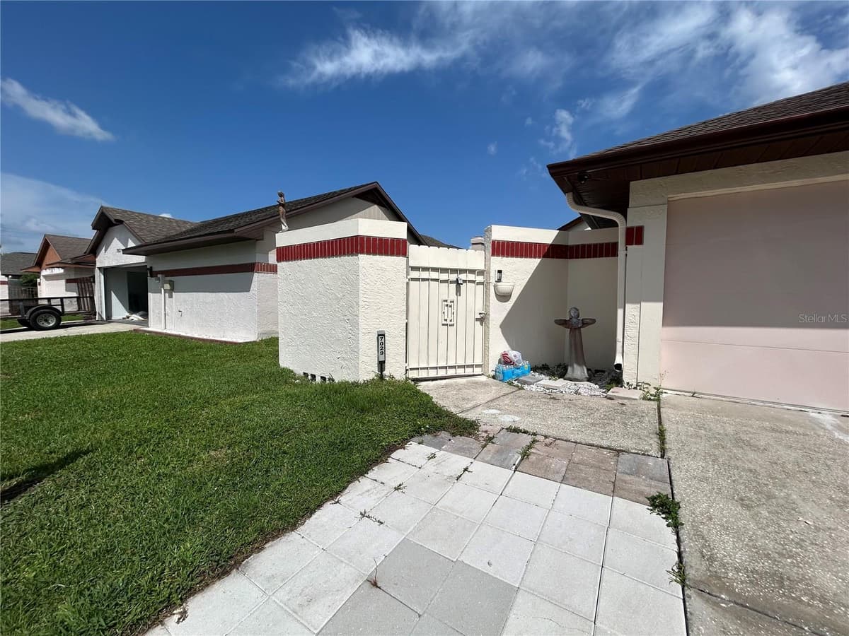 7029 DRURY STREET — photo 1 of 31