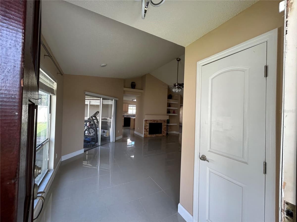 7029 DRURY STREET — photo 6 of 31