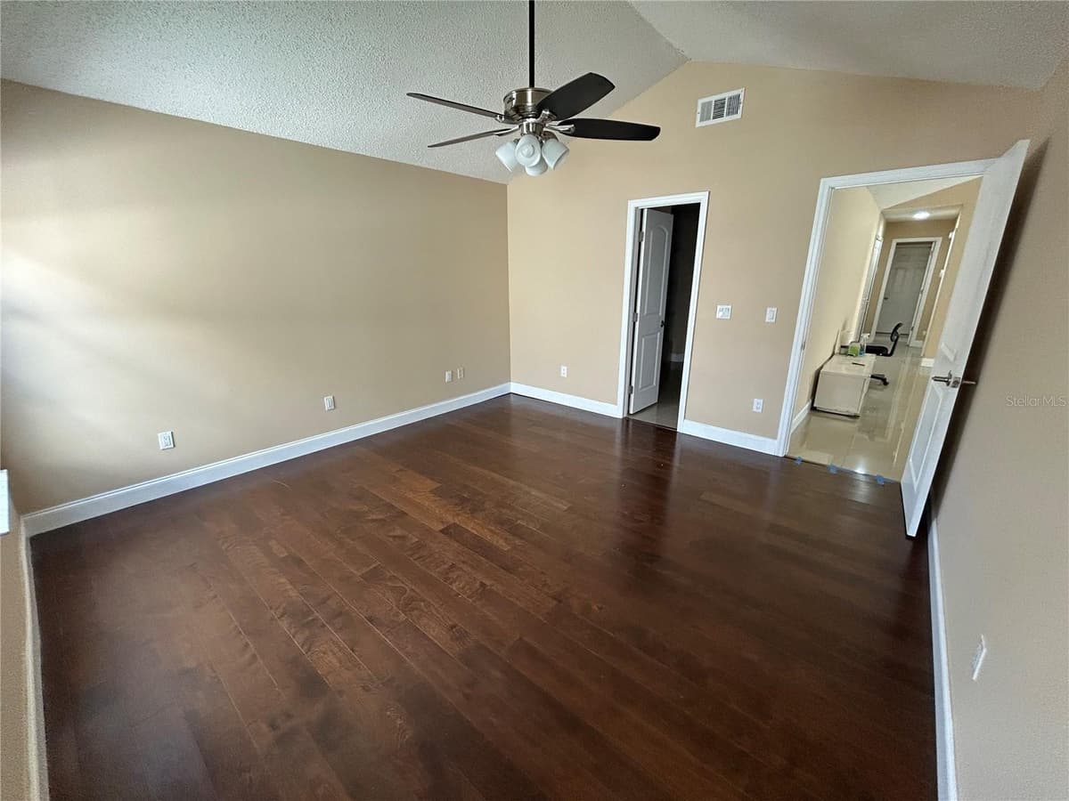 7029 DRURY STREET — photo 15 of 31