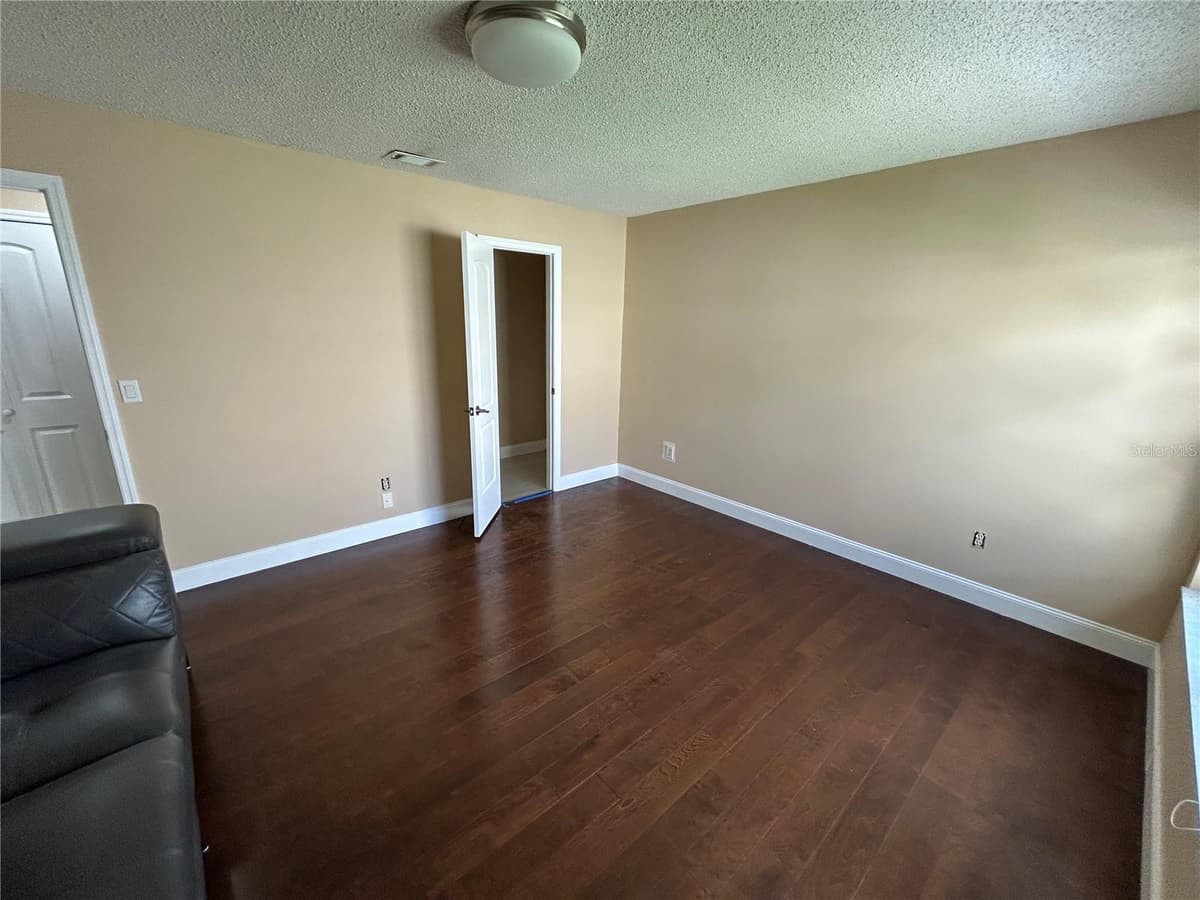 7029 DRURY STREET — photo 22 of 31