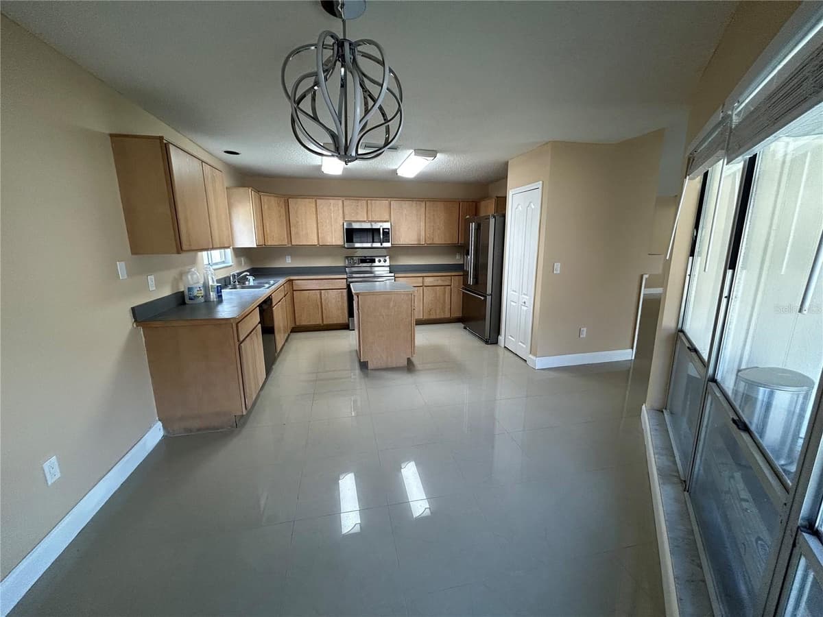 7029 DRURY STREET — photo 13 of 31