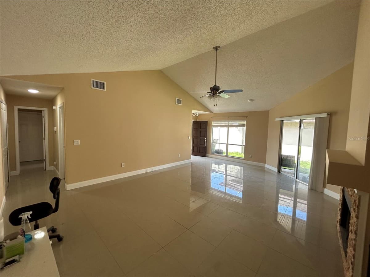 7029 DRURY STREET — photo 10 of 31