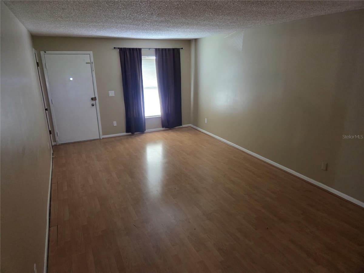 907 CUTLER DRIVE — photo 9 of 15