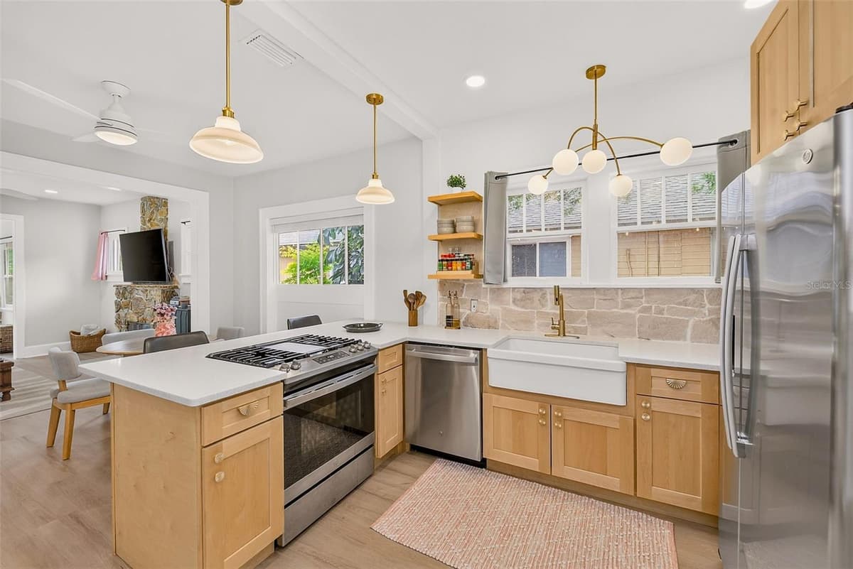 440 22ND STREET — photo 14 of 33