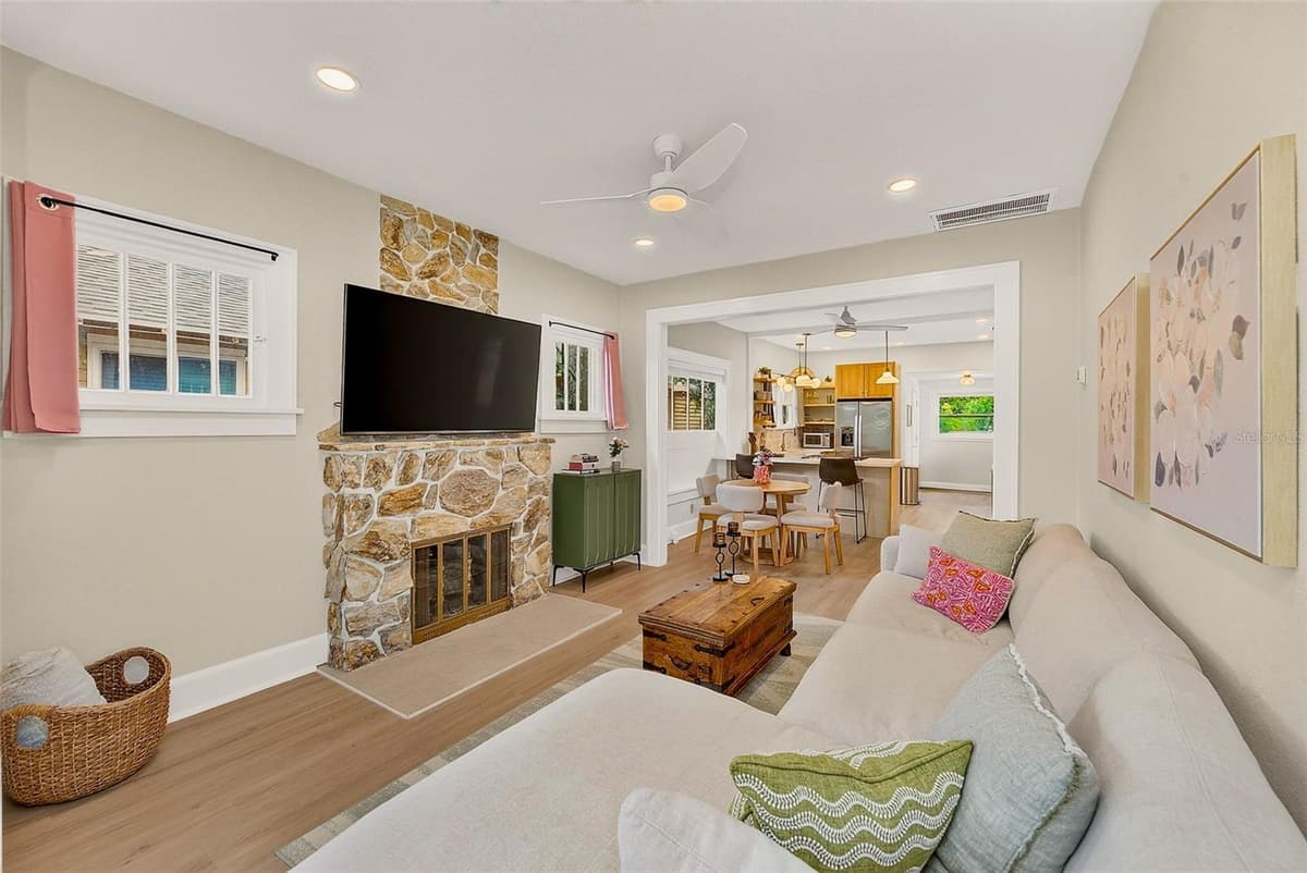440 22ND STREET — photo 7 of 33