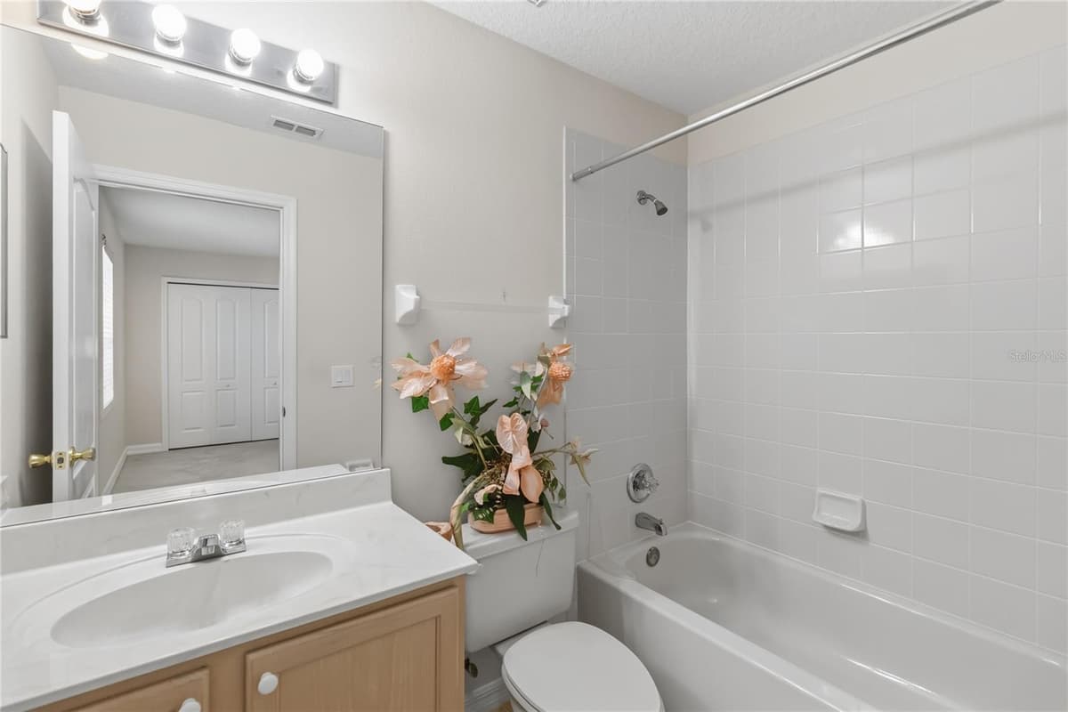 1845 OAK GROVE CHASE DRIVE — photo 38 of 54
