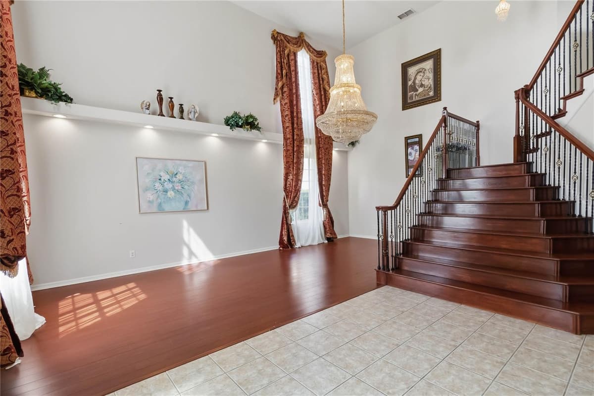 1845 OAK GROVE CHASE DRIVE — photo 9 of 54