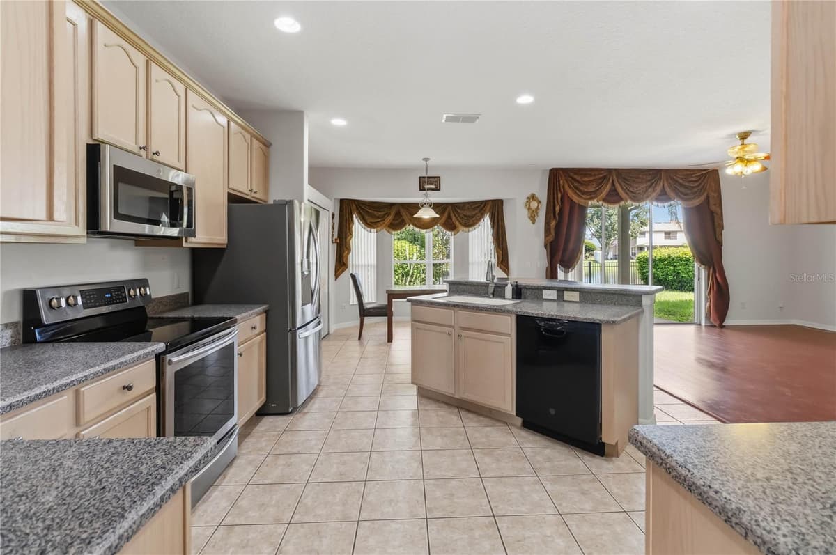 1845 OAK GROVE CHASE DRIVE — photo 19 of 54